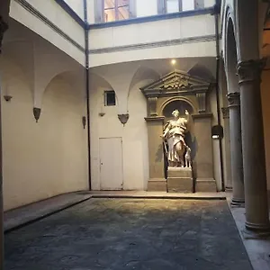  Apartamento Boheme Caratteristico A Pochi Passi Dal Duomo Italia