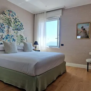 https://jolly-charme-suite.sicilyhotelsitaly.net